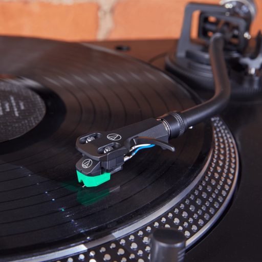 Audio-Technica AT-VM95E hangszedő HS6 headshellen