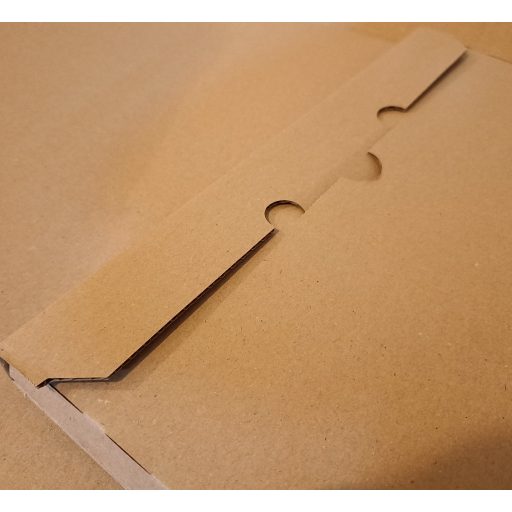 100 db LP 12 inch bakelit lemez szállító karton 1–3 db lemezhez – 325×325×12 mm, naptárhoz és könyvekhez is