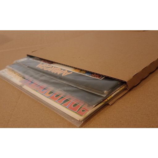LP 12 inch bakelit lemez szállító karton 1–3 db lemezhez – 325×325×12 mm, naptárhoz és könyvekhez is